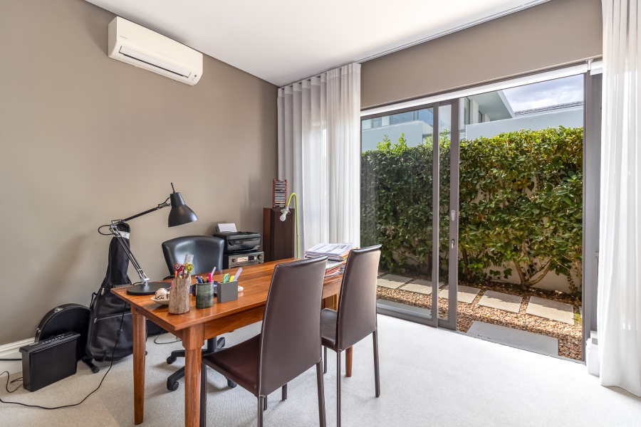 4 Bedroom Property for Sale in Pearl Valley at Val de Vie Western Cape